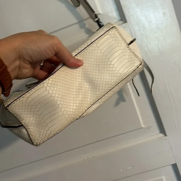 Botkier Cream Crossbody Bag - Picture 4 of 8